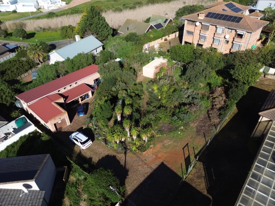 2 Bedroom Property for Sale in Stilbaai Wes Western Cape
